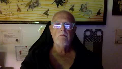 Snapshot of giutomma930394 chatting on May 9, 2026, 6:35 pm giutomma930394 online show from May 9, 2026, 6:35 pm