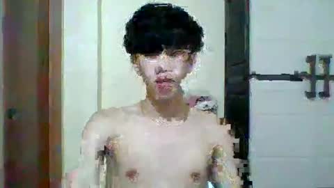 givemethrillx online show from September 26, 2025, 4:33 pm