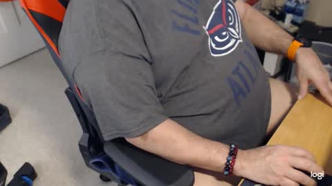 Snapshot of gizmo706 chatting on February 5, 2026, 4:33 pm gizmo706 online show from February 5, 2026, 4:33 pm