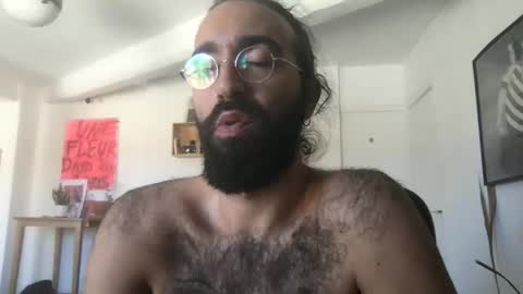 Snapshot of glazeeeeeeeeeee chatting on October 5, 2025, 12:14 pm glazeeeeeeeeeee online show from October 5, 2025, 12:14 pm