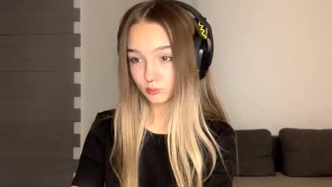 Snapshot of glennbloebaum chatting on November 7, 2025, 11:10 am Catalina online show from November 7, 2025, 11:10 am