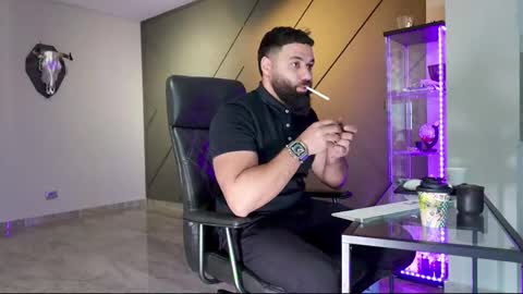 Snapshot of glennmasters chatting on March 8, 2025, 9:06 am Matthew .. for short call me Matt online show from March 8, 2025, 9:06 am