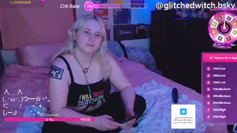 Snapshot of glitchwitch chatting on January 26, 2025, 4:41 am Glitch online show from January 26, 2025, 4:41 am