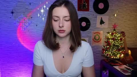 Snapshot of glo_lo chatting on January 16, 2025, 10:32 am Bye everybody Ill be online Monday December 2nd Saturday and Sunday off online show from January 16, 2025, 10:32 am