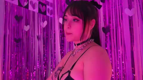 Mimi online show from February 14, 2026, 10:06 pm