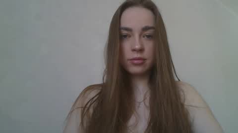 gloria954807 online show from February 3, 2026, 10:42 am