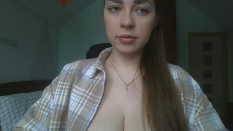 gloria954807 online show from February 7, 2026, 10:52 am