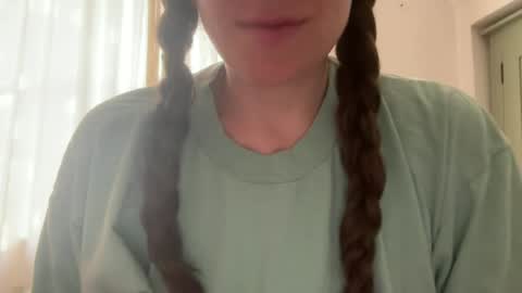 Snapshot of gloriapearl chatting on June 25, 2026, 6:40 am Gloria Pearl online show from June 25, 2026, 6:40 am