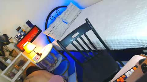 Snapshot of gloriousslutshay chatting on July 18, 2026, 3:27 pm shy online show from July 18, 2026, 3:27 pm