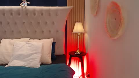 Snapshot of glory_shine chatting on February 20, 2026, 1:00 pm Glory online show from February 20, 2026, 1:00 pm