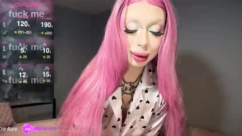 Snapshot of gloryaaaa chatting on December 28, 2024, 7:33 am I want to make you happy and lovense online show from December 28, 2024, 7:33 am