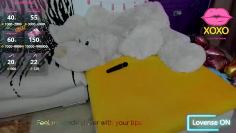 Mia online show from May 26, 2026, 4:36 pm