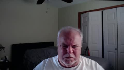 gmctruckguy online show from April 26, 2026, 4:26 pm