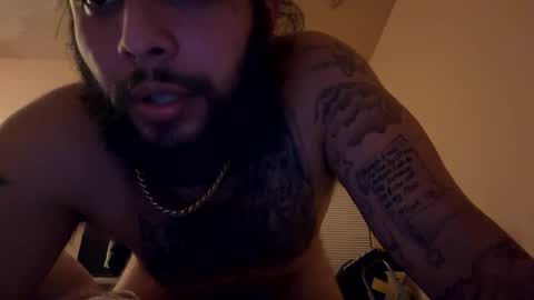 gmenocal21 online show from February 19, 2025, 8:01 am