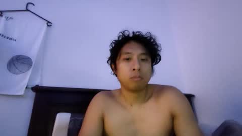 gnik8124 online show from June 2, 2026, 12:18 pm