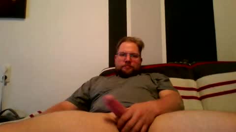 Snapshot of gnik_labinnah chatting on September 23, 2025, 6:00 pm gnik_labinnah online show from September 23, 2025, 6:00 pm