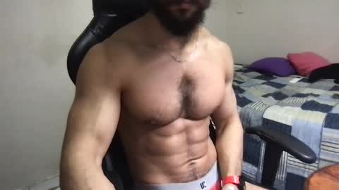 Snapshot of god_hunkules chatting on January 6, 2025, 9:11 pm god hunkules online show from January 6, 2025, 9:11 pm