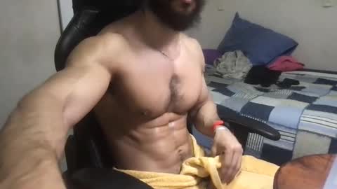 Snapshot of god_hunkules chatting on January 16, 2025, 3:46 pm god hunkules online show from January 16, 2025, 3:46 pm