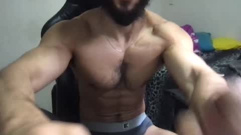 Snapshot of god_hunkules chatting on February 14, 2025, 4:31 pm god hunkules online show from February 14, 2025, 4:31 pm