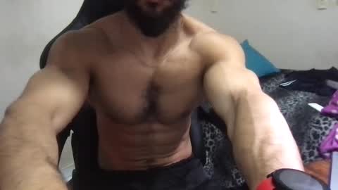 Snapshot of god_hunkules chatting on February 19, 2025, 6:10 pm god hunkules online show from February 19, 2025, 6:10 pm