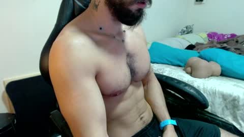 god hunkules online show from March 31, 2026, 4:18 pm