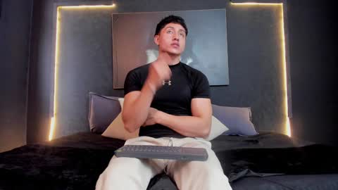 steven online show from December 6, 2024, 3:55 pm