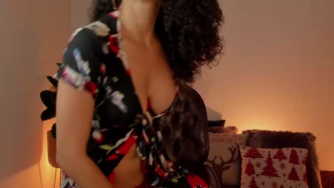 Elena online show from December 29, 2024, 2:49 am