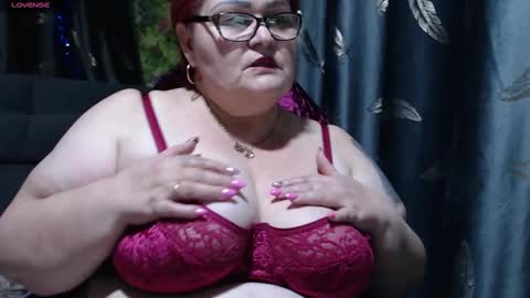 Goddess online show from February 10, 2025, 4:58 pm