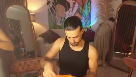 Snapshot of goddess_marylin chatting on May 28, 2026, 2:31 am 330 UTC2 girls online show from May 28, 2026, 2:31 am