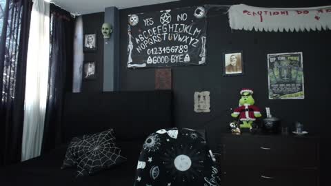 Mortem model independientfollow me on my telegram channel   online show from December 31, 2024, 4:04 pm