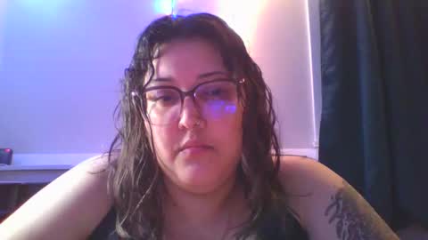 goddess_sereniity online show from April 18, 2026, 11:38 pm