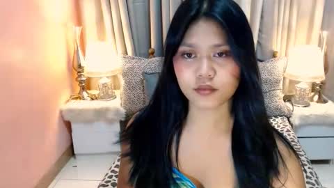 goddessbeyonce online show from April 19, 2026, 1:10 pm
