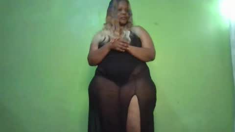 Snapshot of goddessebon chatting on September 16, 2025, 8:37 am shasha big online show from September 16, 2025, 8:37 am