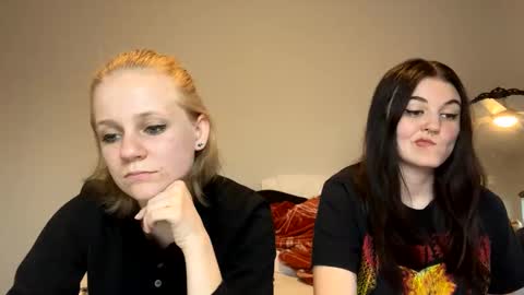 Snapshot of goddessfeyaa chatting on January 4, 2025, 10:45 pm feyaa22 online show from January 4, 2025, 10:45 pm