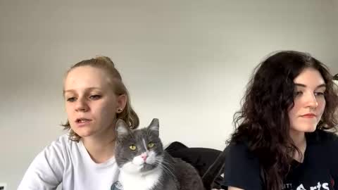 Snapshot of goddessfeyaa chatting on January 8, 2025, 4:33 pm feyaa22 online show from January 8, 2025, 4:33 pm