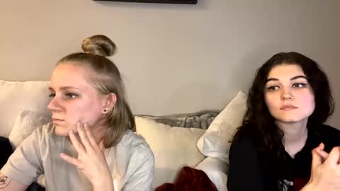 Snapshot of goddessfeyaa chatting on February 9, 2025, 12:49 am feyaa22 online show from February 9, 2025, 12:49 am