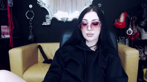 Snapshot of goddessgeorgia chatting on March 8, 2025, 4:50 pm Goddess Georgia online show from March 8, 2025, 4:50 pm