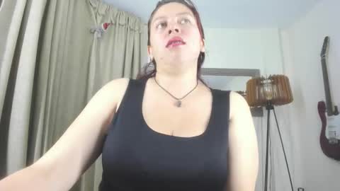 Goddess Jessica and slave Roger online show from February 4, 2026, 5:24 am