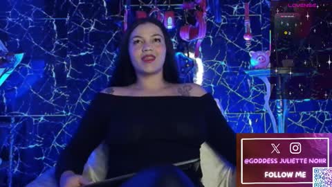 Snapshot of goddessjuliettenoiir chatting on February 27, 2026, 10:59 am Goddes Juliette Noiir online show from February 27, 2026, 10:59 am