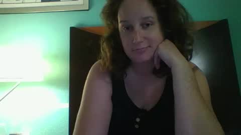 Snapshot of goddessmilfcrysyal chatting on April 30, 2026, 9:41 pm Crystal online show from April 30, 2026, 9:41 pm