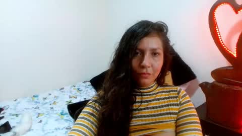 Snapshot of goddessnahi chatting on December 3, 2024, 6:59 am Naih Reyes online show from December 3, 2024, 6:59 am