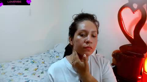 Snapshot of goddessnahi chatting on December 30, 2024, 5:15 am Naih Reyes online show from December 30, 2024, 5:15 am
