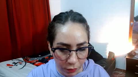 Snapshot of goddessnahi chatting on February 19, 2025, 2:01 am Naih Reyes online show from February 19, 2025, 2:01 am