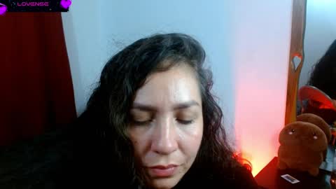 Snapshot of goddessnahi chatting on March 7, 2025, 4:35 am Naih Reyes online show from March 7, 2025, 4:35 am