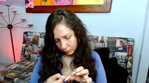 Snapshot of goddessnahi chatting on September 30, 2025, 6:40 am Naih Reyes online show from September 30, 2025, 6:40 am