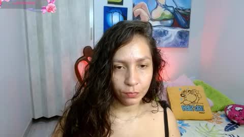 Snapshot of goddessnahi chatting on October 8, 2025, 3:59 am Naih Reyes online show from October 8, 2025, 3:59 am