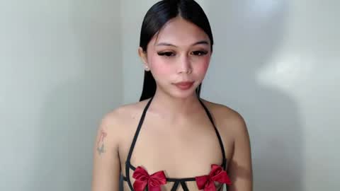 MISS LOVELY online show from June 30, 2026, 12:50 pm