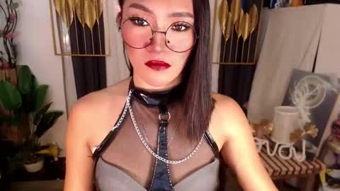 Snapshot of goddessquinnie chatting on February 5, 2025, 1:58 am quinnie online show from February 5, 2025, 1:58 am