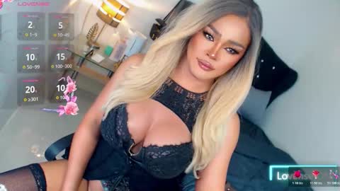 Miss Anna online show from December 4, 2025, 5:54 pm