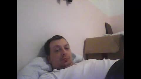 gohan8558 online show from April 3, 2026, 9:46 pm